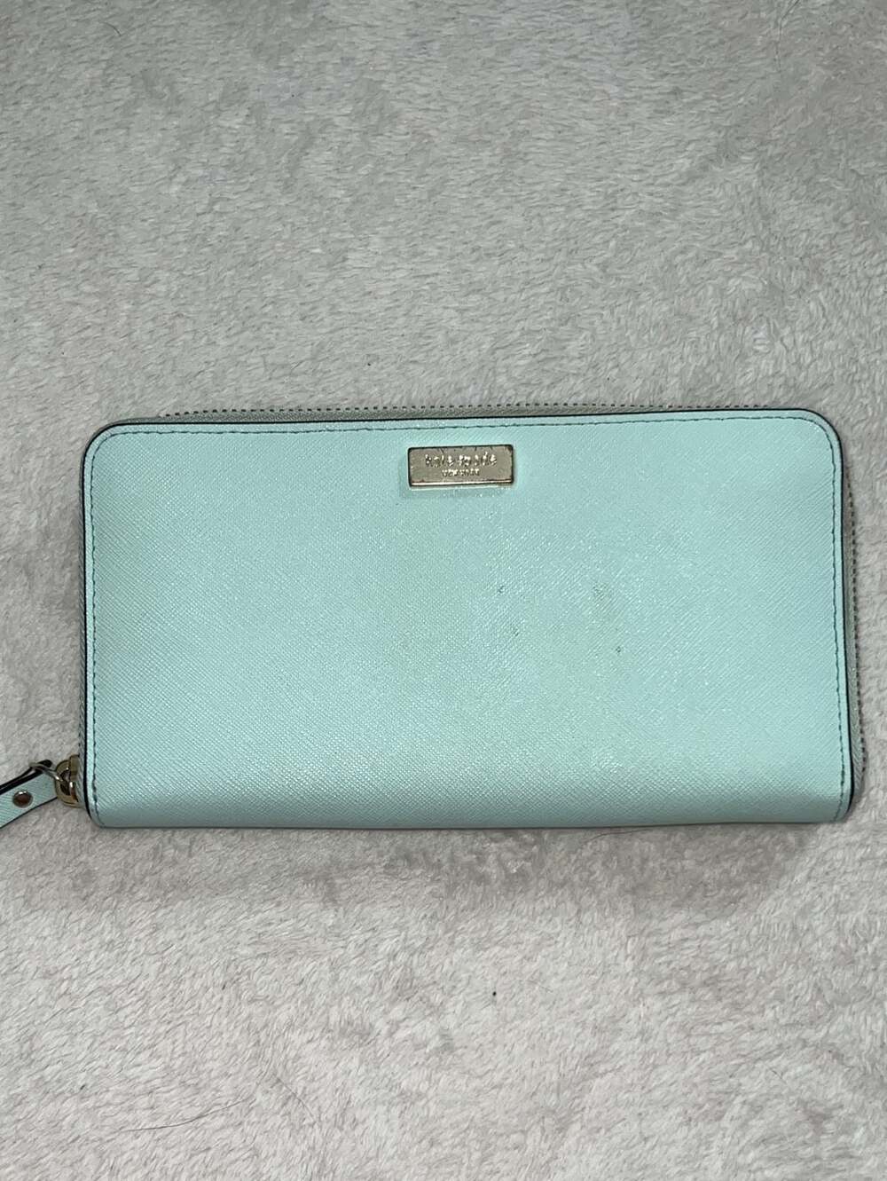 Kate Spade New York Neda Zip Around Wallet Mint Green Saffiano Leather AS-IS
